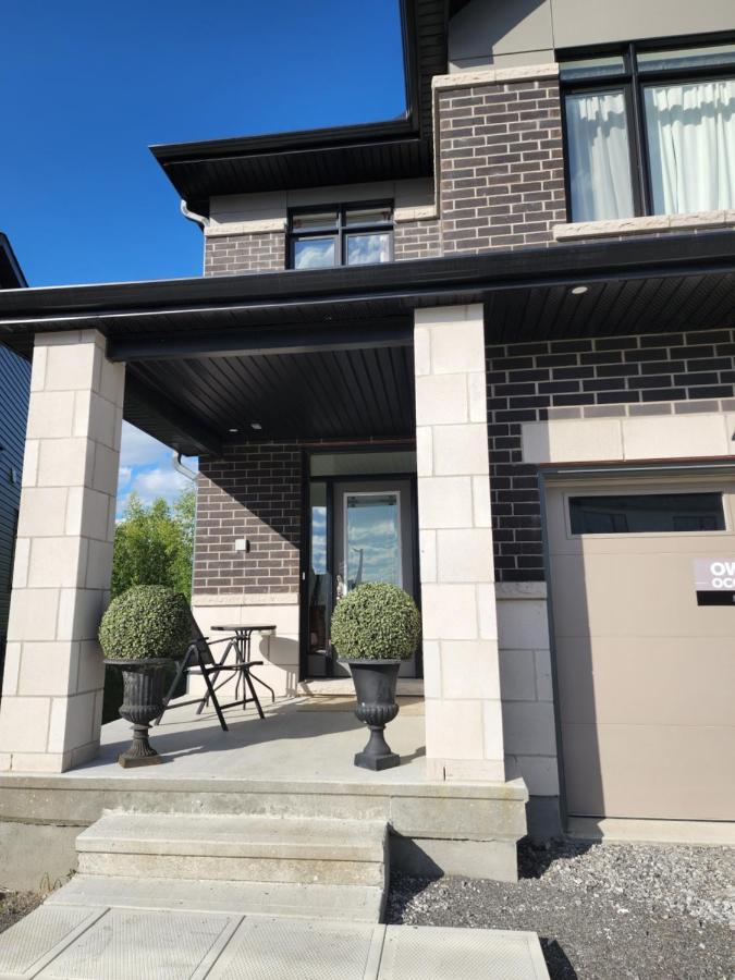 Place You Can Call Home !!! Near Ottawa Airport Ngoại thất bức ảnh